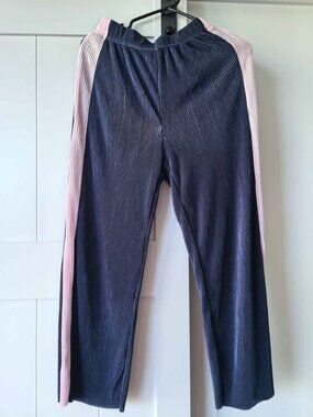 Pleated Wide Leg Pants – Navy with Pink Stripe XS